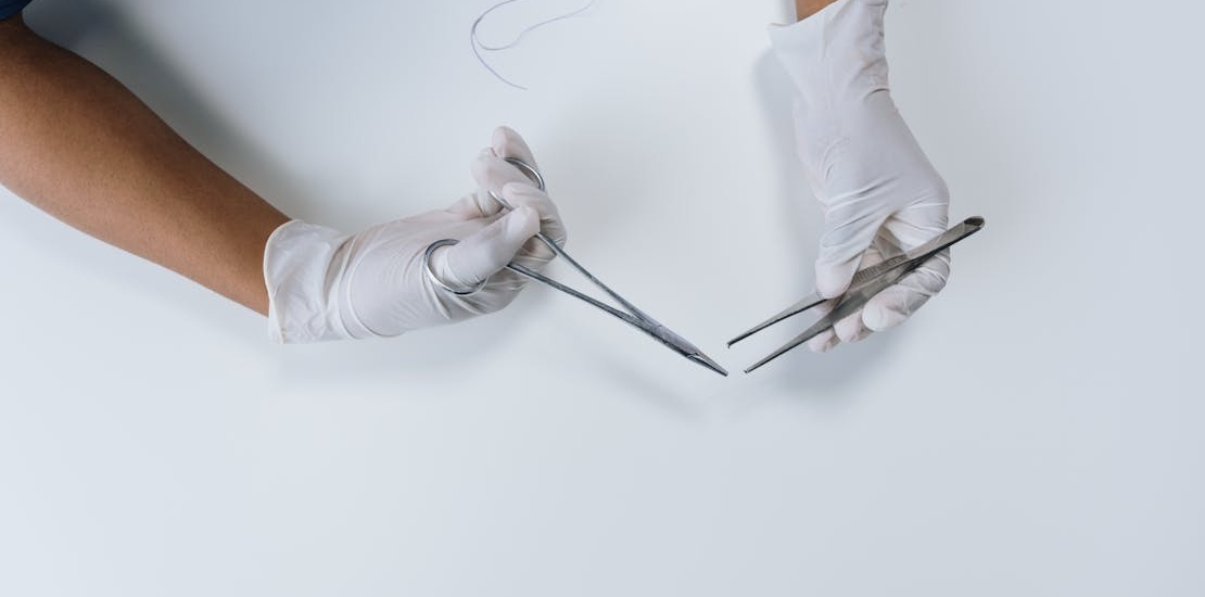 instrumenti za operaciju trećeg krajnika