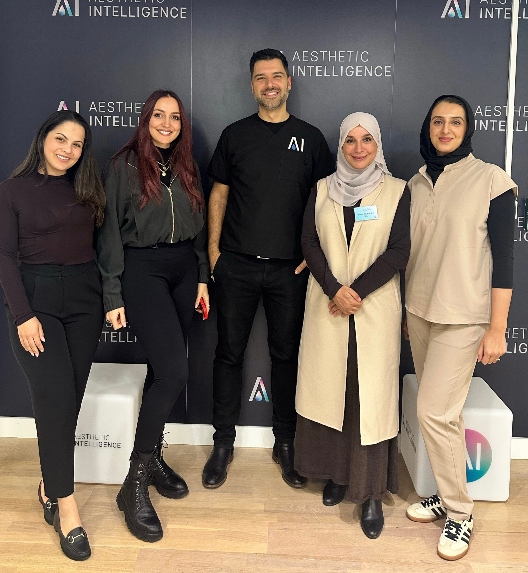 Dr Ayad Harb i Dr Sara Prlja sa ucesnicima edukacije