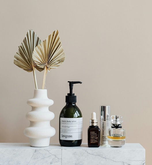 preparati kojima je azelainska kiselina glavni sastojak